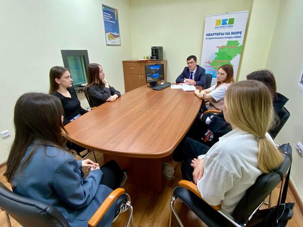 Студенты Ставропольского филиала Президентской академии практиковались навыкам трудоустройства в банк